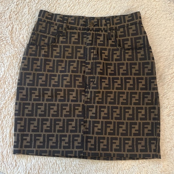Fendi Brown and Black Mini Skirt - Picture 2 of 7